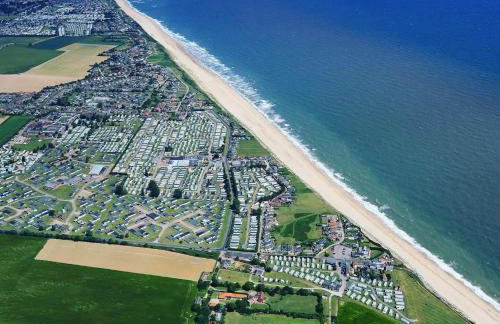 L60, Two bedroom caravan - California Cliffs, Parkdean Resort, Scratby - Sleeps 6, bed linen, towels plus Wi-Fi included - Sorry no pets - Foto 20