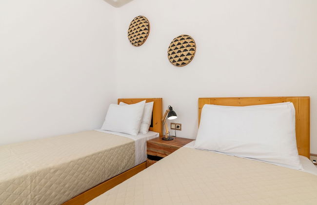 Naxian Sunset Luxury Villas - Photo 7