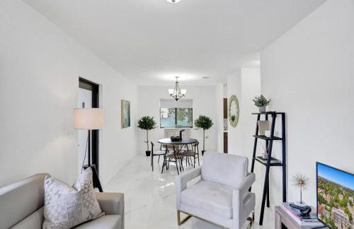 Renzzi Wynwood Apartments - Photo 40