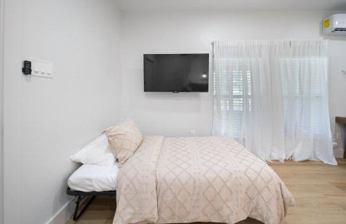 Mediterranean Villa #1 at East Downtown - Foto 15