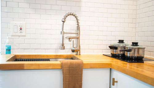 Cozy Tiny Home - Hidden Gem! - Foto 3, stove