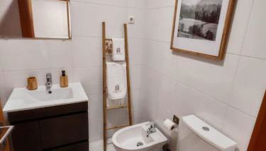 Once Upon a House - Apartamento com Garagem Viseu Centro - Foto 4, towels
