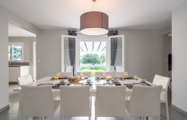 Luxurious Villa in Saint Genies de Fontedit With Heated Pool - Foto 65