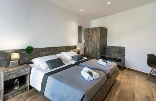 Rosemary Rhodes Villa - Photo 4