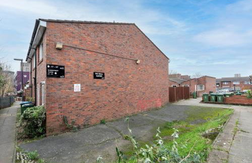 Spacious 3-Bed Home Woolwich O2 Crossrail - Pass the Keys - Foto 37