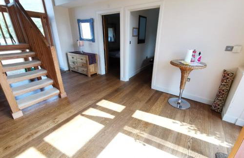 The Threshing Barn - Foto 18