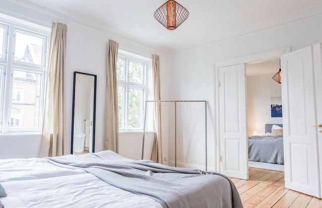 Beautiful 2-bed in Great Location - Foto 8