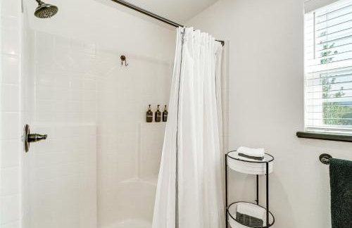 Arkansas Retreat with Deck, Fire Pit and Mtn Views! - Foto 13