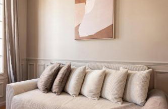 Elegant air-conditioned apartment with separate bedroom - Foto 7