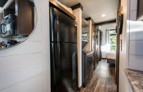 Gorgeous 1BR Tiny Home with Pool and Bocce - Foto 15