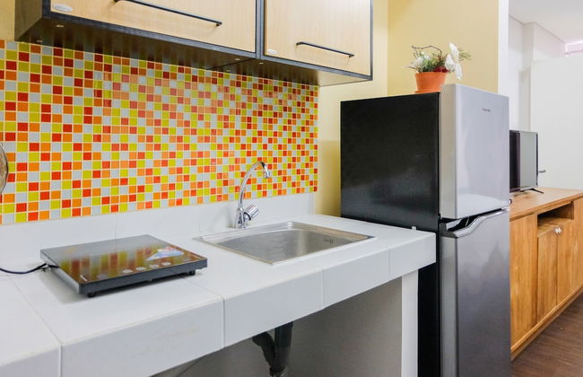 Contemporary Studio Room at Casa De Parco Apartment - Foto 9