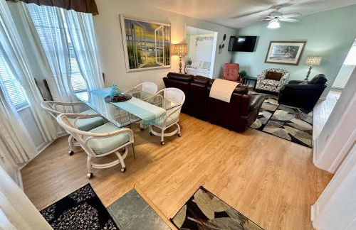 2b 2ba home is situated on a prime corner lot N564 - Foto 24