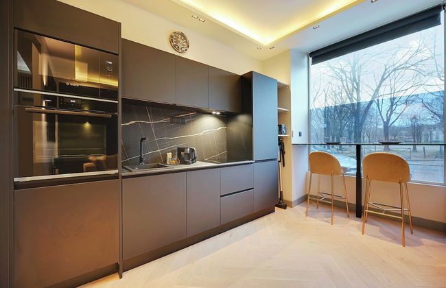 Elegant Home Close to the Eiffel Tower - Photo 7