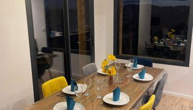 Spacious house with stunning views Puy-Sanières - Photo 5