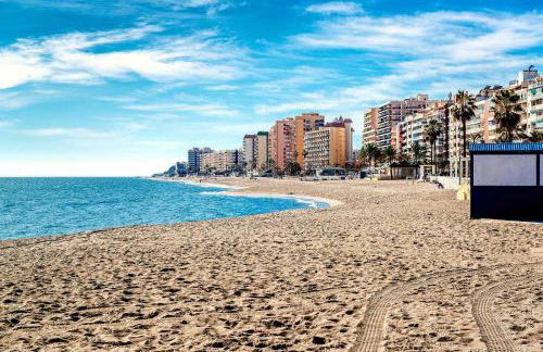 BEACHFRONT -- NEW LUXURY Apartment -- 1ª Linea Playa -- Fuengirola CITY CENTER -- Private PARKING -- Panoramic Sea Views -- - Photo 38