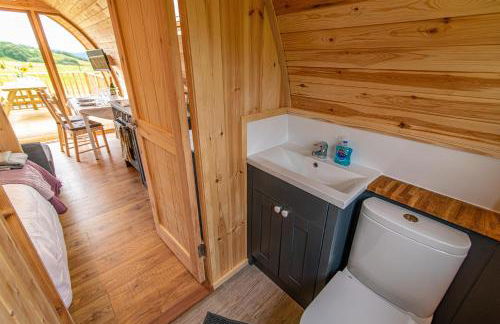 Farragon Luxury Glamping Pod with Hot Tub & Pet Friendly at Pitilie Pods - Foto 11