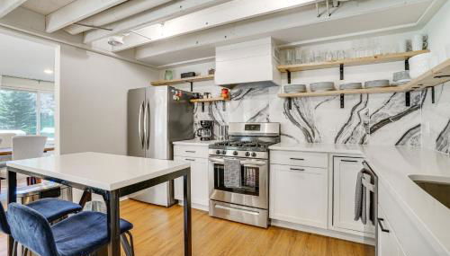 Cabin with Halstead Bay Access Hot Tub, Sauna, Dock - Foto 3