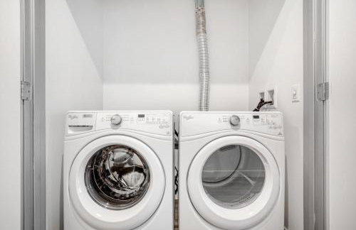 Bellevue 2BR w BBQ Gym WD nr Spring District SEA-225 - Foto 11