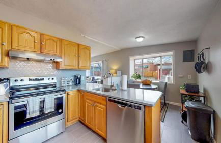 Charming Three Bedroom Home in Littleton - Foto 10