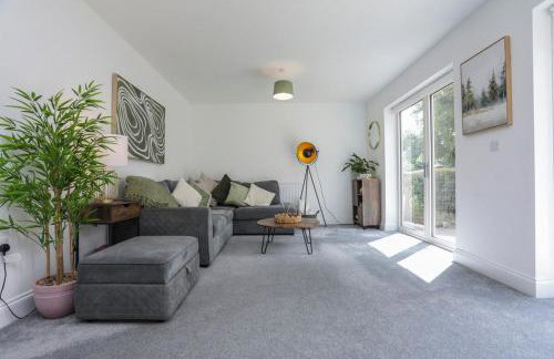 Iris Group Stay 8-BR Free Parking - Foto 31