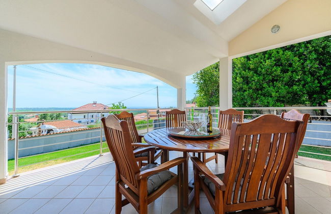 Villa Elisa With View - Foto 28