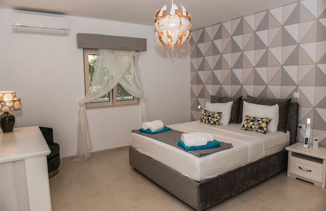 3 Bedroom 3 Bathroom Pool ,ivy House Montenegro - Foto 7