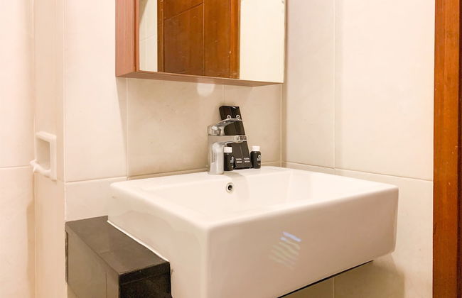 Modern And Comfort Studio Room Apartment At Capitol Park Residence - Foto 13