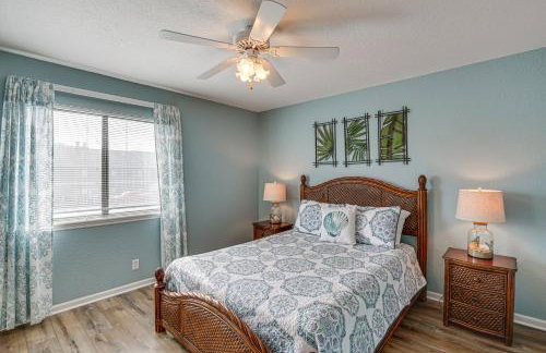 Lakefront Osage Beach Abode w/ Grill & Pool Access - Foto 12