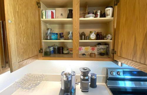 3br home 2br unit close to USAFA with fireplace - Foto 18