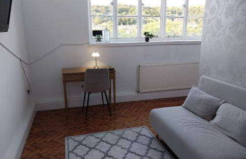 Historic Dover Stay with Stunning Castle View - Foto 10