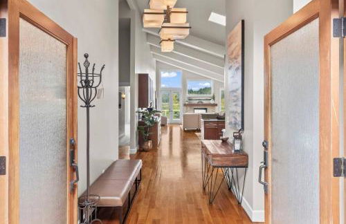 Escape to Gig Harbor’s Most Charming Hideaway - Foto 13