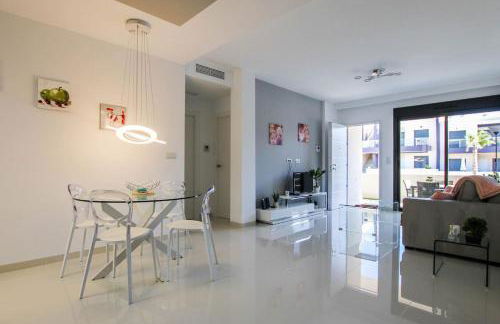 Playa Elisa Costa 819 - Pool view 400m from Mil Palmeras beach - Foto 8