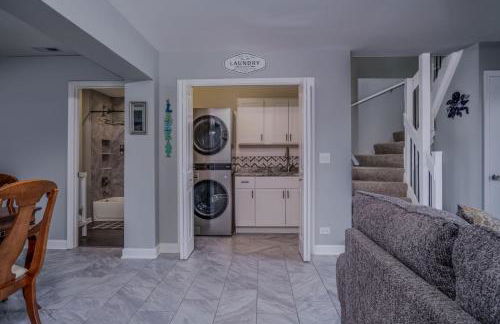 3BR 2BTH Waterfront Vacation Rental on Riverwalk to Downtown McHenry with Pier - Foto 37