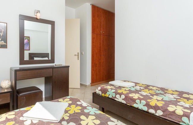 Villa Cherry Large Private Pool Walk to Beach Sea Views A C Wifi Car Not Required - 2180 - Foto 37