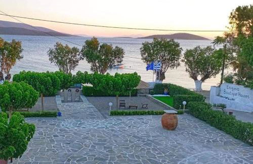 Enigma Boutique Houses Votsalo - Photo 1