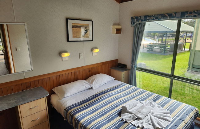 Eden Gateway Holiday Park - Photo 12