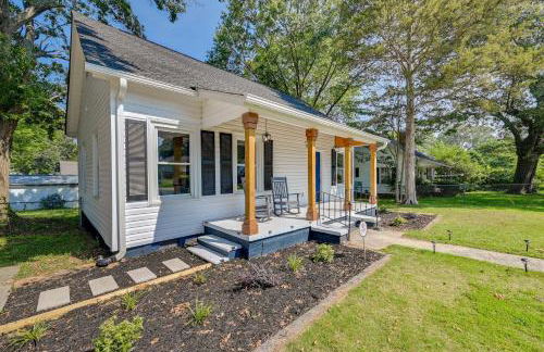 Updated Greenville Home with Backyard! - Foto 24