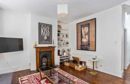 Spacious 2 Double Bed and 2 baths - Photo 2