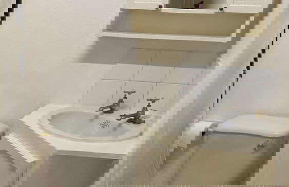 Barbados Chi Guest House - Photo 58