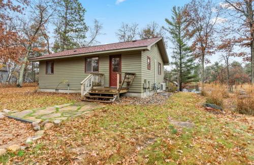 Cute Whitefish Cabin with Hot tub - Foto 26