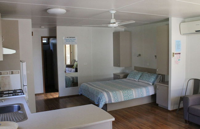 Torrumbarry Weir Holiday Park - Photo 10