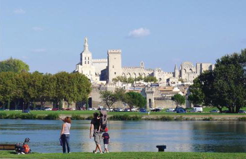 Stunning Home In Pujaut With Kitchen - Photo 35