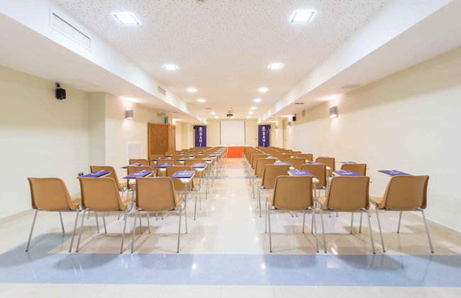 Aparthotel Bahía - Photo 61