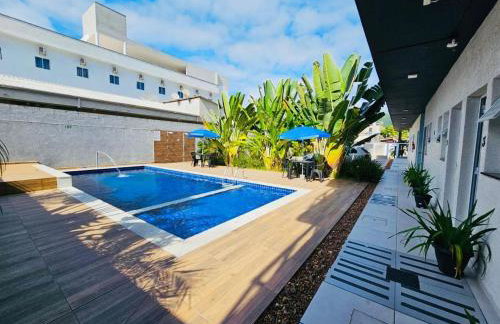Chalé 19 com Piscina Ubatuba Maranduba proximo á praia - Foto 15