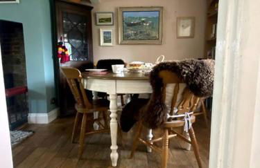 Charming artist’s cottage - Foto 27