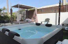 Studio Alpha - relax e jacuzzi - Foto 8