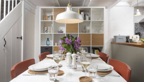 Piskey Cottage, Mousehole - Close to Harbourside - Free WiFi - Free Parking - Foto 3