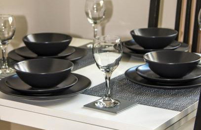 Ideal for groups - Lovely 2 Bedroom Apartment - Free Parking, Transit links, Close to Stadiums - Foto 4