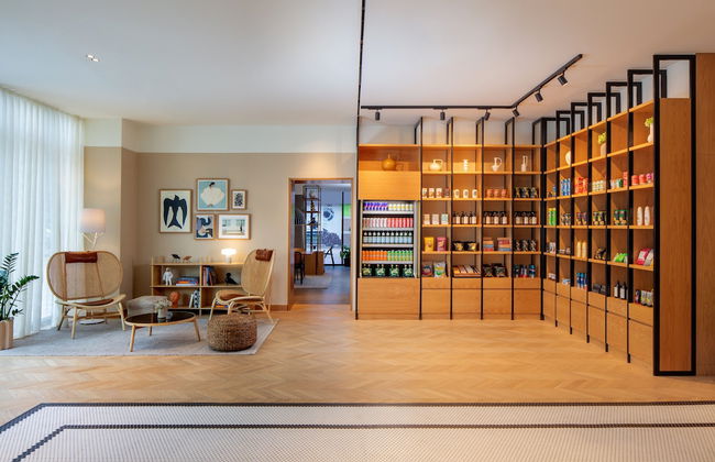 Staybridge Suites Dubai Financial Centre by IHG - Photo 54