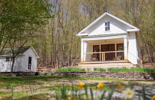 Fire Pit, Private & Stylish Birdsong Schoolhouse - Foto 1